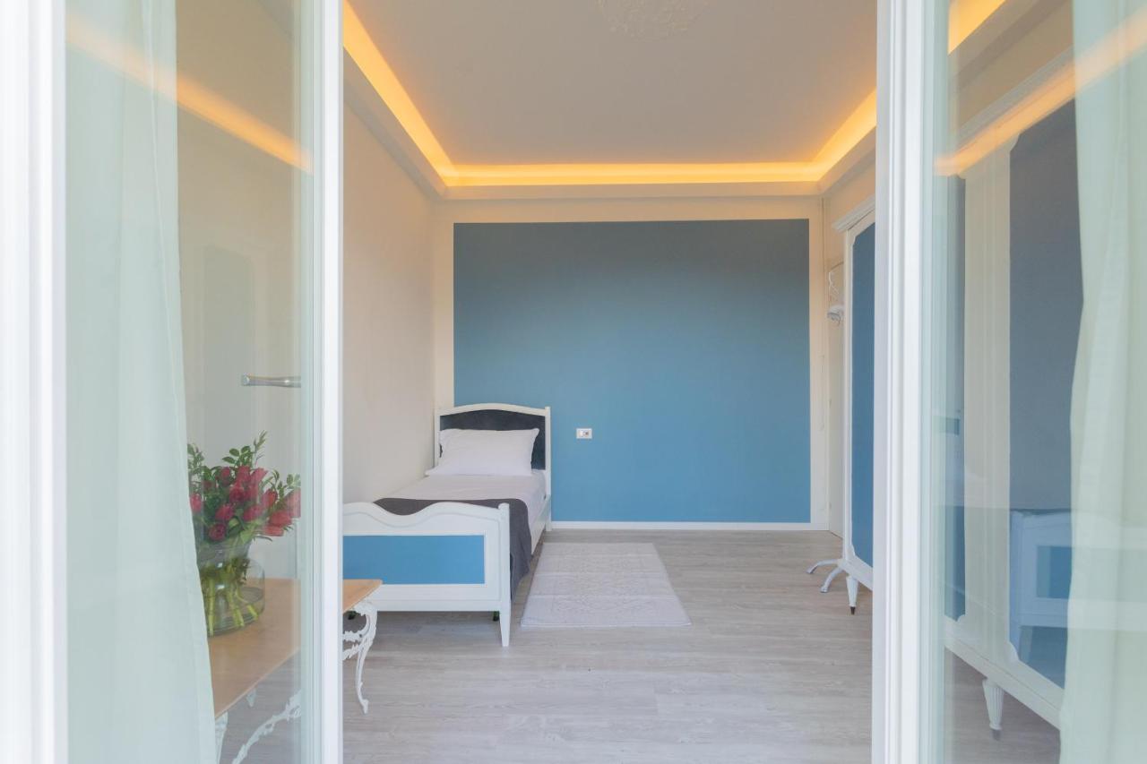 Acqua Chiara Apartment By Rent All Como Dongo Bagian luar foto